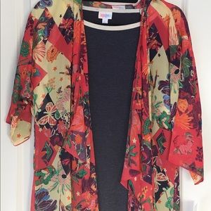 NWT Floral Butterflies Star Shirley Kimono LLR